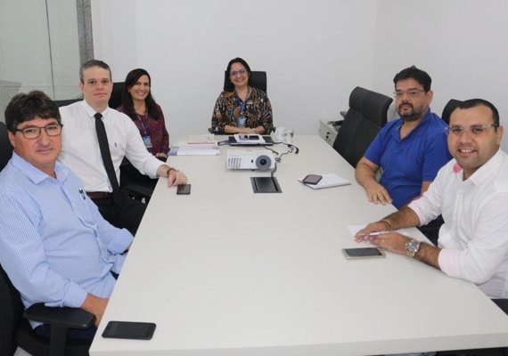 Institutos de previdência de Maceió e Arapiraca firmam parceria