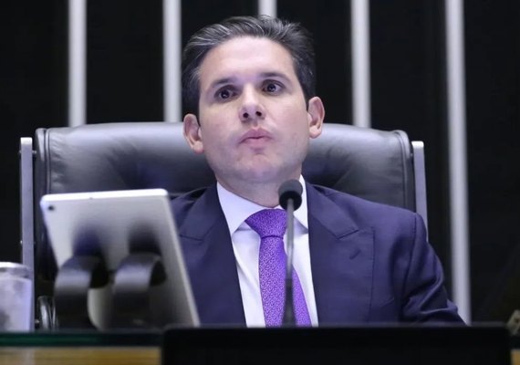 PEC ou projeto de lei: disputa trava avanço do fim da jornada 6×1