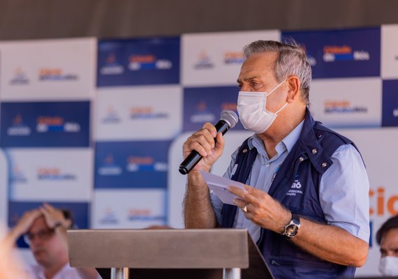 Lessa pode ser candidato a senador em chapa com Rui Palmeira