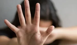 Homem é preso após ameaças contra companheira em Fernão Velho