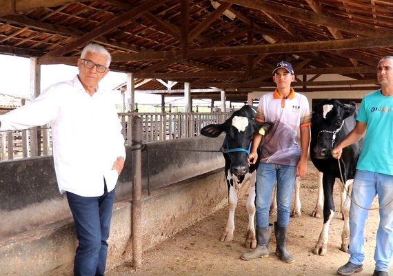2º Pavilhão do Leite apresenta tradição de produtores da Bacia Leiteira de AL