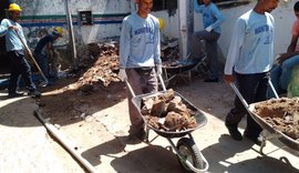 Mutirão leva serviços de limpeza e manutenção para feira e mercado do Jacintinho