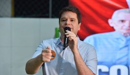 Davi Davino propõe rede regional para atender crianças autistas em AL
