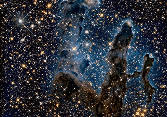 Astrofísicos questionam expansão acelerada do Universo