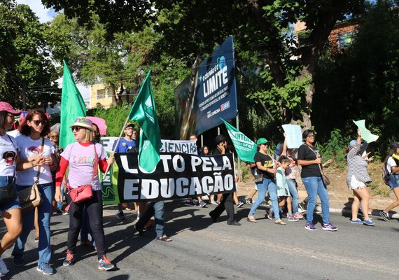 Sinteal irá se reunir com o governador para tratar das reinvindicações da categoria
