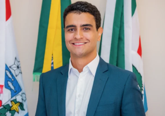 JHC participa do Encontro Nacional de Prefeitos em Brasília com a presença do presidente Lula