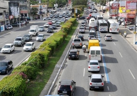 Boleto do IPVA de veículos com placas finais 5 e 6 deve ser pago até o dia 30