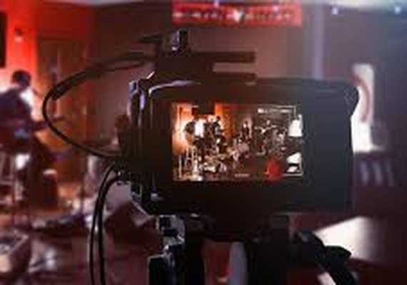 Lives e shows ao vivo que vão agitar esse final de semana