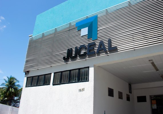 Alagoas completa 206 anos de emancipação política com mais de 271 mil empresas com registro ativo