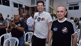 Davi Davino reúne lideranças evangélicas e reforça pré-candidatura ao Senado