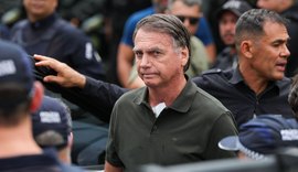 Defesa de Bolsonaro recua horas após pedir suspensão da pena no STF