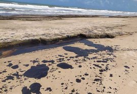 Segundo Ibama, quatro locais ainda têm manchas de óleo em Alagoas