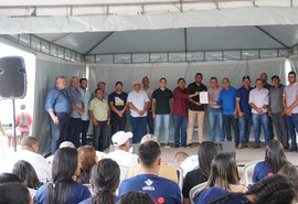 Cooperativa Vale do Paraíba inaugura laticínio