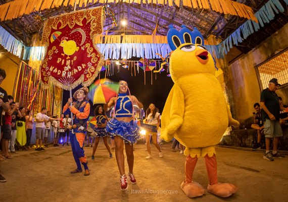 Pinto da Madrugada abre Galpão Cultural e anuncia aulas de dança, música e arte para jovens da periferia de Maceió