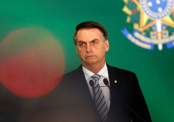 Bolsonaro desfilará em carro aberto, apesar de receio com segurança