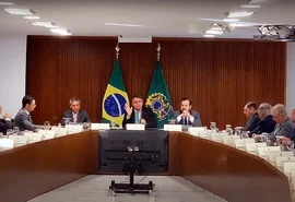 Bolsonaro reconhece caráter eleitoreiro da PEC das Bondades, em vídeo