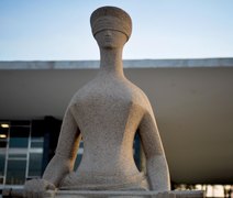 Tribunais estaduais pagam supersalários a juízes, mesmo após decisão do STF