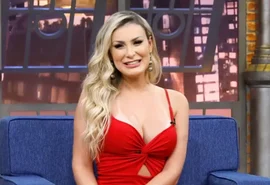 Andressa Urach revela que abandonou prostituição: ‘Estou milionária’