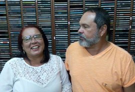 Escritora lança livro com histórias de Enterro, cidade onde se morre e não se sabe