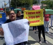 Profissionais do Hospital Veredas protestam contra salários atrasados: 'pessoas sem dinheiro para comer'