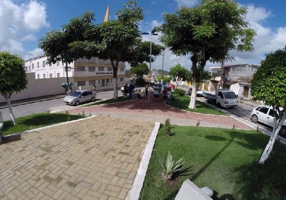 Ex-prefeitos são condenados por improbidade administrativa
