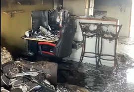 VÍDEO: Curto-circuito em ventilador causa incêndio e destruição em casa em AL