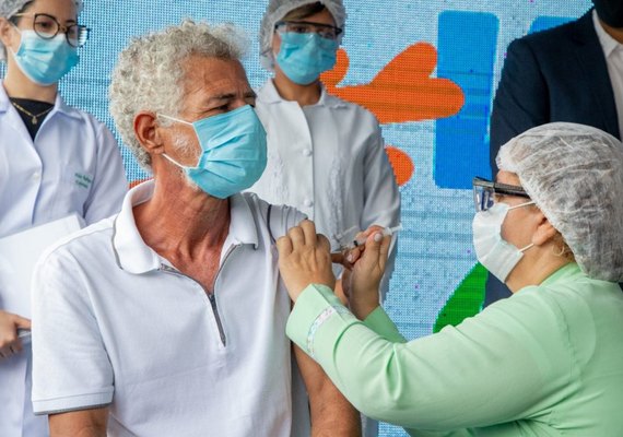Idosos de 85 anos a cima se vacinam a partir de quinta (28)