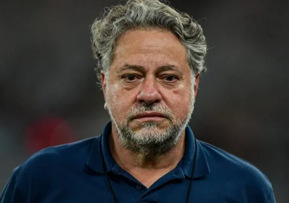 Testemunhas afirmam que Casares retirava R$ 100 mil mensais dos cofres do clube
