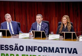 Presidente do TSE destaca transparência do sistema eleitoral em encontro com embaixadores