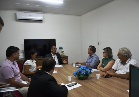 Taxas municipais voltam à pauta entre a Fecomércio e o município