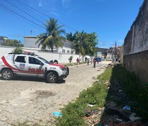 Bomba caseira de 'ximbra' e pólvora atinge catador de latinha no Centro de Maceió
