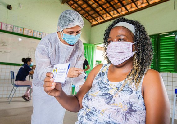 Arapiraca inicia vacinação de população quilombola