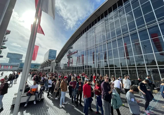 Votação para presidente já se encerrou em 59 países, informa TSE