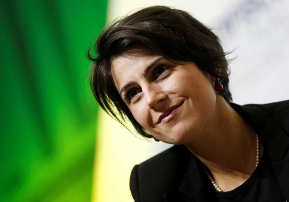 PCdoB oficializa candidatura de Manuela DÁvila ao Planalto