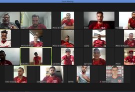 Reforço do CRB, Diego Torres está na Argentina e foi apresentado aos companheiros por vídeo
