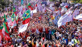 Paulo lota orla e mostra que campanha segue crescendo