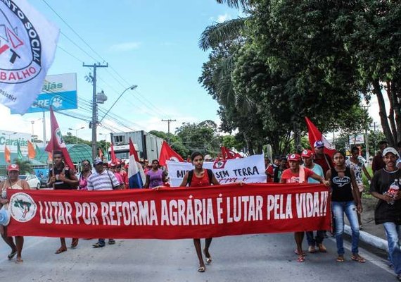 Sem Terra de AL iniciam Jornada de Luta Unitária em Maceió