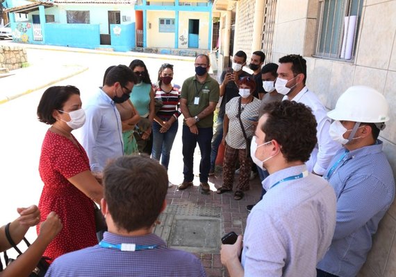Prefeitura firma parceria com a BRK Ambiental para ações na Vila dos Pescadores do Francês