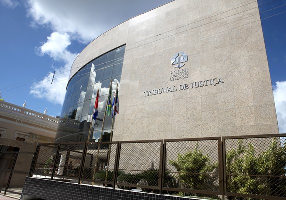 Estado de Alagoas deve realizar cirurgia em paciente com artrose severa