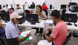 Casal e MPAL realizam ação de cadastro na Tarifa Social em residenciais de Arapiraca