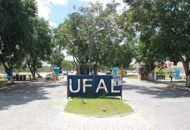 Ufal abre edital para seleção de professor substituto com salário de até R$5,7 mil