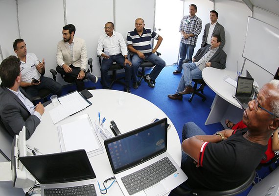TJ/AL faz ação para moradores de encostas com pendências cadastrais