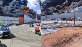 Incêndio de grandes proporções atinge fábrica no antigo Distrito Industrial, em Maceió