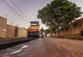 Prefeitura já pavimentou 37 ruas em Arapiraca e mais 175 seguem em ritmo acelerado