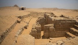 Túmulo egípcio de 4.400 anos é encontrado com relevos preservados no Egito