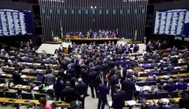 PSB processa deputados que votaram a favor da reforma da previdência