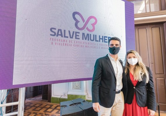 Prefeitura de Maceió dá atenção à políticas públicas para mulheres