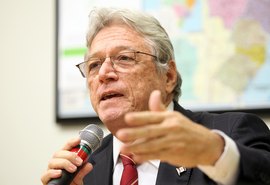 Téo Vilela “esquece” de incluir Benedito de Lira como candidato na chapa de oposição