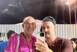 Em Maceió, Carlinhos Maia encontra Estêvão Ferreira, fenômeno dos áudios