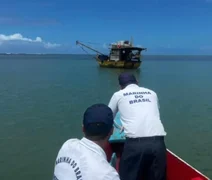 Marinha resgata pescador após pane na foz do Rio São Francisco